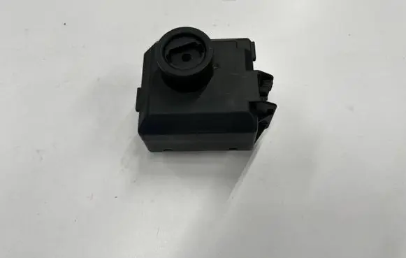 Mercedes-Benz GLA W156 Ignition lock A2469055103 20170824