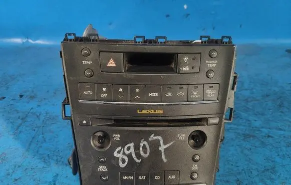 Lexus HS USB control unit 8612075200