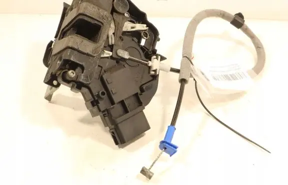 Ford Mondeo MK IV Front door lock 6M2AR21813EC