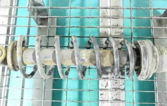 Volkswagen Golf III Rear coil spring IMPRK1082031
