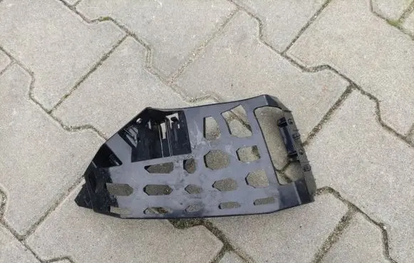 BMW X6 G06 Front bumper mounting bracket 7478843