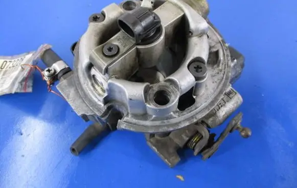 Opel Kadett E Carburettor 