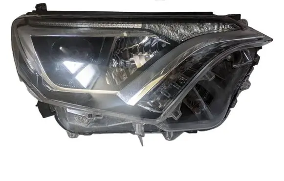 Toyota RAV 4 (XA40) Headlight/headlamp 8113042650