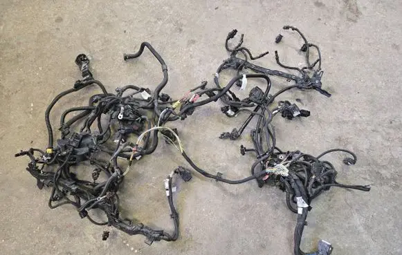 BMW X6M G06 F96 Engine installation wiring loom 8469024 8091518