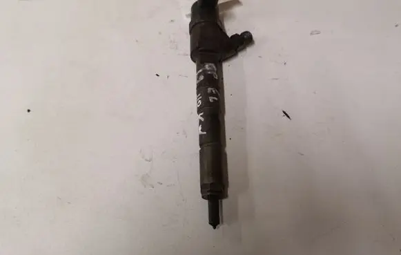 Opel Zafira B Fuel injector 0445110159