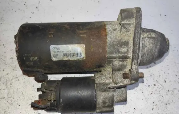 BMW 5 E39 Starter motor 1005821788