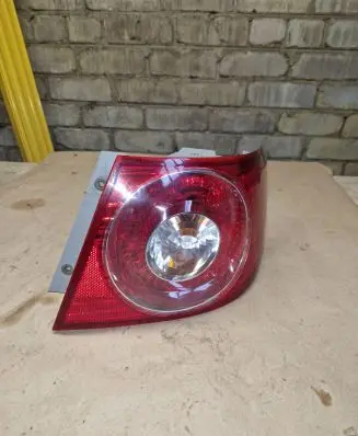 Chevrolet Epica Rear/tail lights