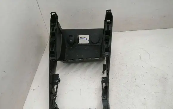 KIA Ceed Other center console (tunnel) element 846511H500 1916351 BSA297982