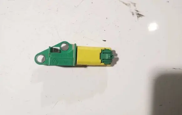 Audi A6 S6 C6 4F Airbag deployment crash/impact sensor 1k0909606sme