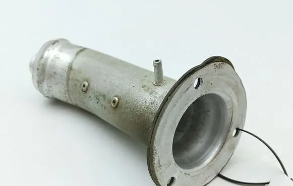 Volvo 240 Fuel tank filler neck pipe 