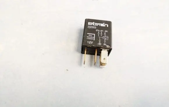 Peugeot 406 Other relay 232303