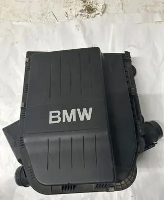 BMW 5 F10 F11 Air filter box 7600031