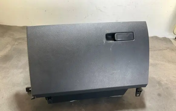 Mercedes-Benz A W177 Glove box lid/cover 