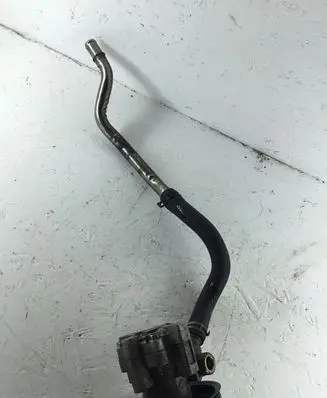 Opel Insignia A Power steering pump 13309336 YS0441H10783 5LB13