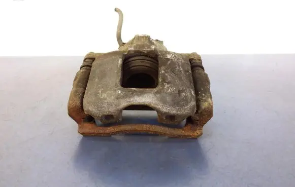 Chrysler Town & Country V Front brake caliper