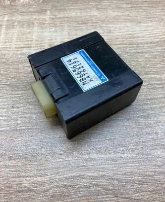 Mitsubishi Pajero Suspension control unit/module MB665614 X4T62171