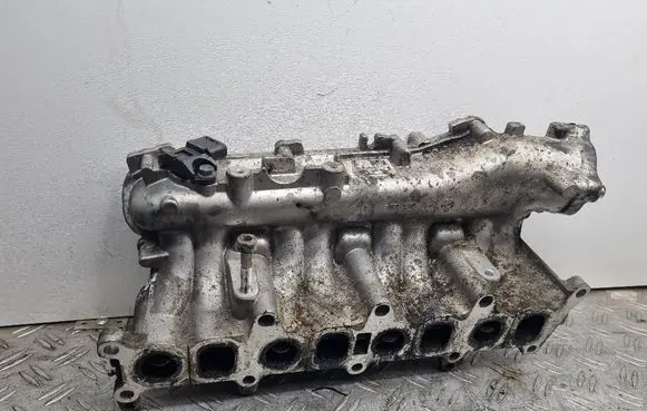 Opel Astra H Intake manifold 8973858235