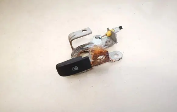 Mazda 2 Fuel tank opening switch 