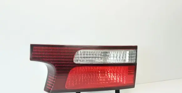 Toyota Previa (XR30, XR40) II Tailgate rear/tail lights