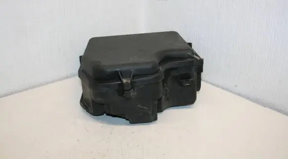 Volkswagen PASSAT B5.5 Fuse box set 8D1907355B 8D1907613A