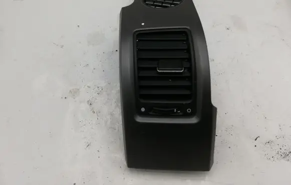 Honda CR-V Dashboard side air vent grill/cover trim 77630SWW