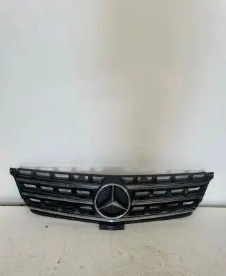 Mercedes-Benz ML W166 Front grill