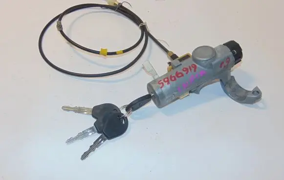 Infiniti QX4 Ignition lock D87000W011 487500M000