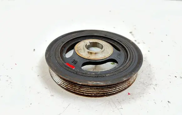 Volvo V60 Crankshaft pulley E110124A