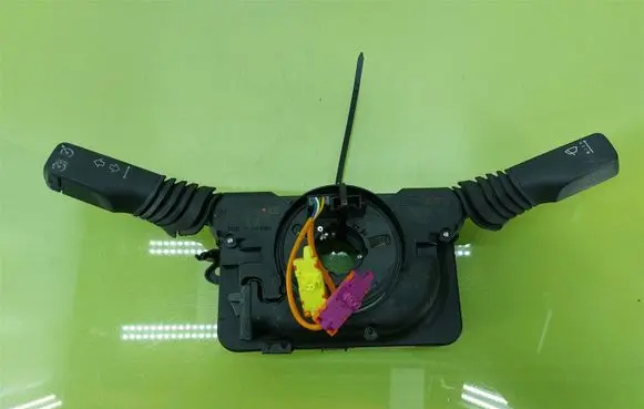 Opel Astra H Indicator stalk 13198908XE