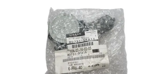 Renault Koleos II Front window lifting mechanism without motor 807315FA1A