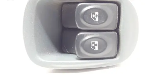 Renault Megane I Electric window control switch 7700836269