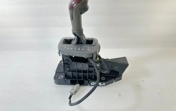 Volvo S80 Gear shifter/selector P08636526