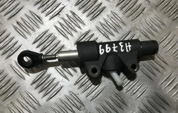 Clutch master cylinder