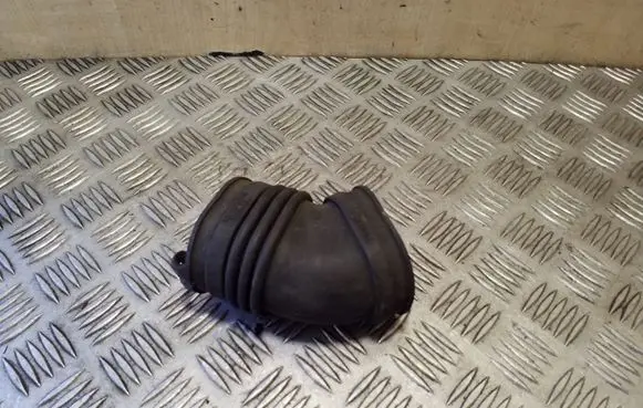 Honda CR-V Air intake duct part