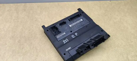 Mercedes-Benz S W221 Seat control module A2218702286