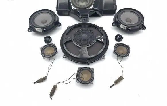 Maserati Quattroporte Audio system kit 67071100 197503