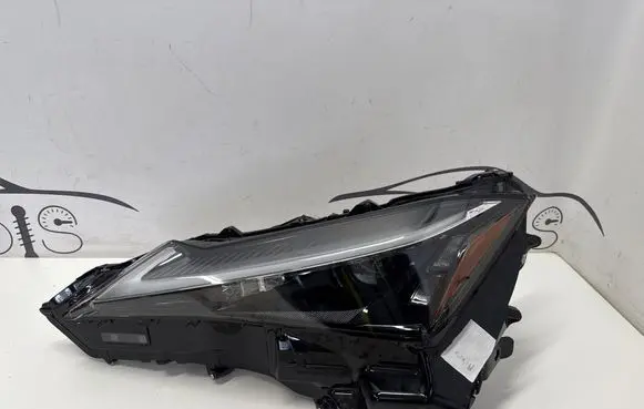Lexus UX Headlight/headlamp