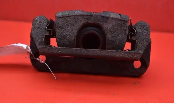 Nissan X-Trail T31 Rear brake caliper