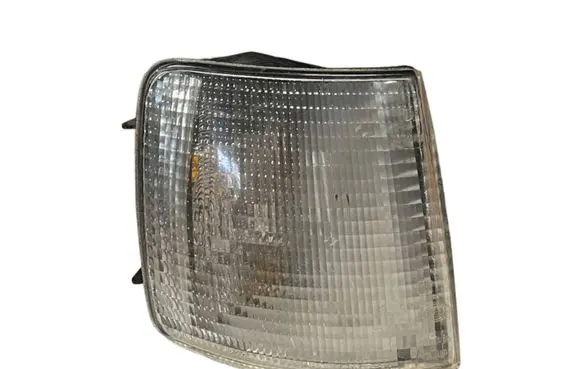 Volkswagen PASSAT B3 Front indicator light 357953050A 6R0142767