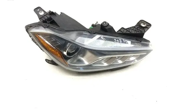 Maserati Ghibli Headlight/headlamp 670038233