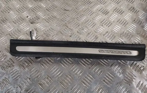 KIA Sorento Front sill trim cover 85873C5200