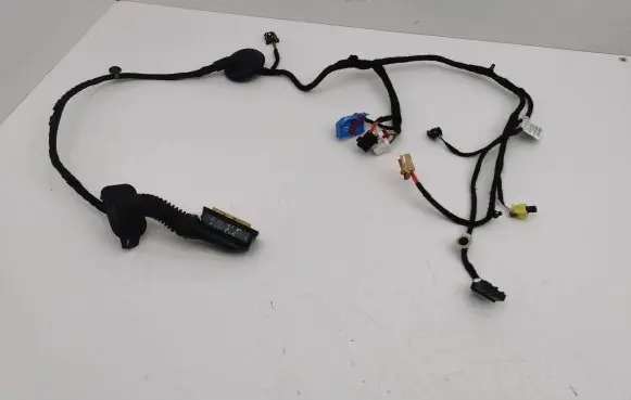 Skoda Octavia Mk4 Front door wiring loom 5E8971121AE