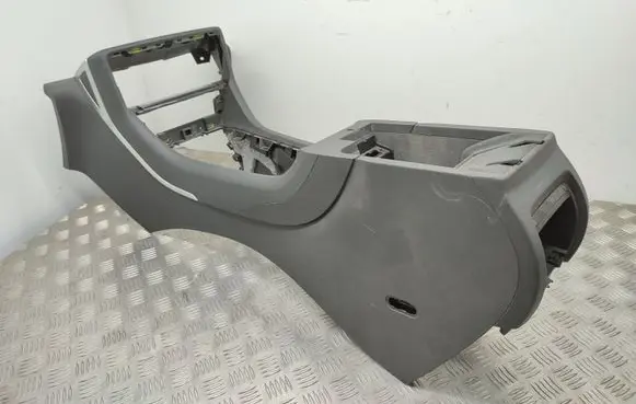 Citroen C5 Center console