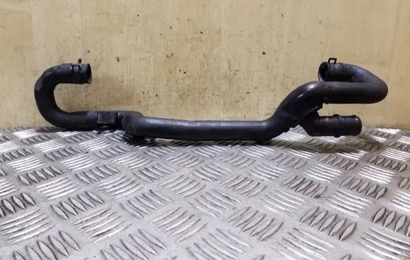 Subaru Legacy Engine coolant pipe/hose