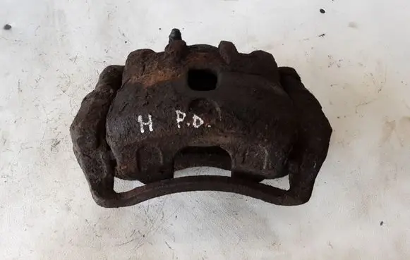 Hyundai Tucson LM Front brake caliper