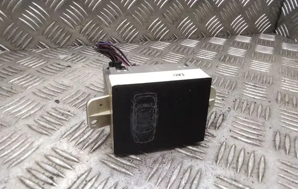 Ford Mondeo Mk III Screen/display/small screen D93BB10K910DA 53070053A