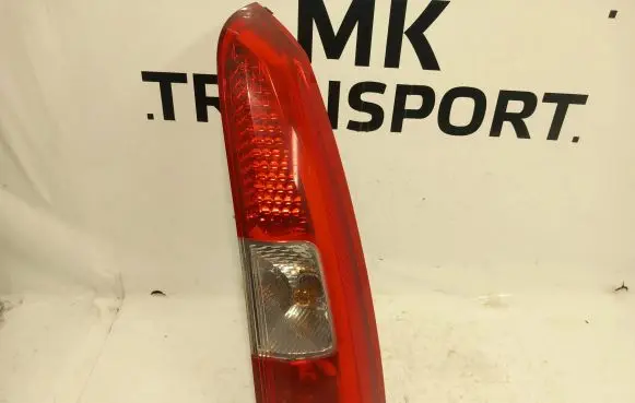 Volvo V70 Rear/tail lights 160986r