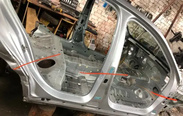 Mercedes-Benz C W206 Front sill (body part) 