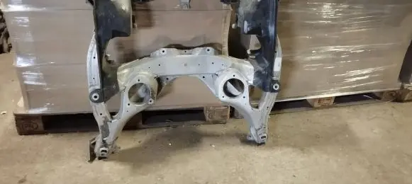 BMW 6 F06 Gran coupe Front subframe 6796692