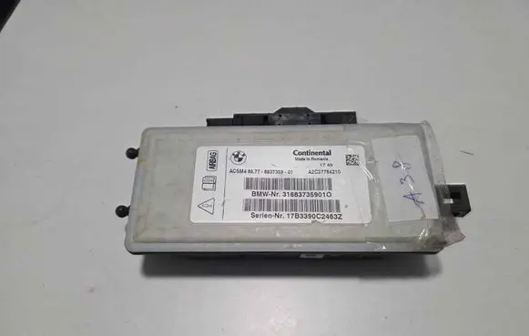 BMW 5 F10 F11 Airbag control unit/module 6837359